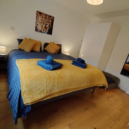 Lovely 1 Bedroom Apartment In South East Londra Exterior foto