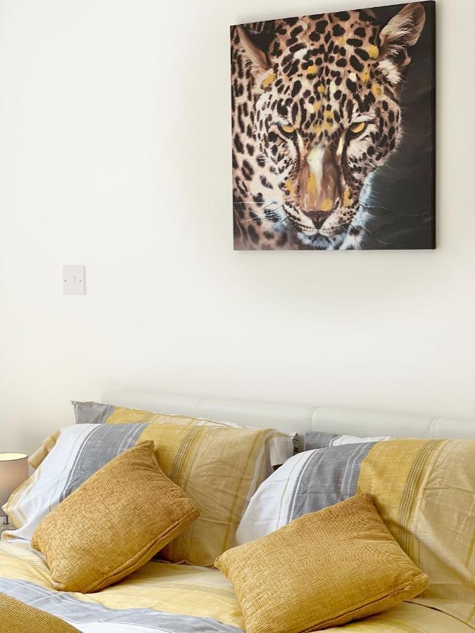 Lovely 1 Bedroom Apartment In South East Londra Exterior foto