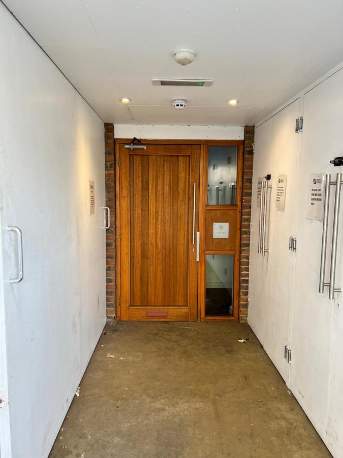 Lovely 1 Bedroom Apartment In South East Londra Exterior foto