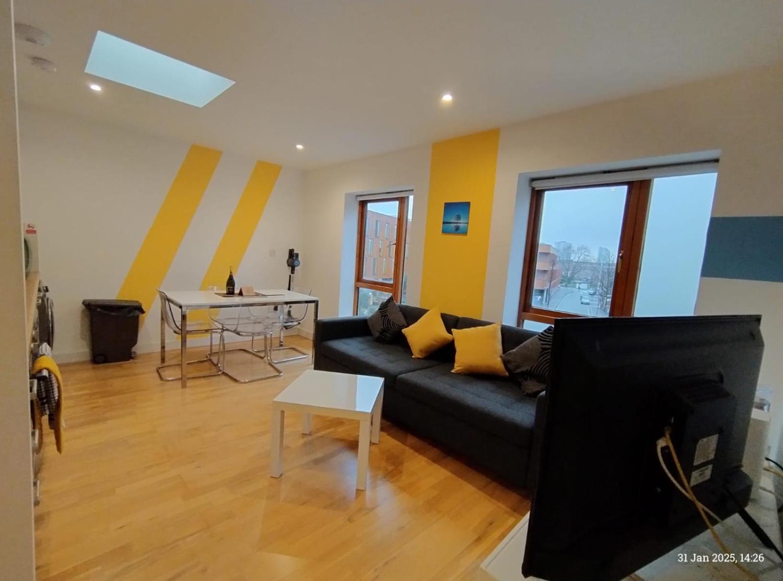 Lovely 1 Bedroom Apartment In South East Londra Exterior foto